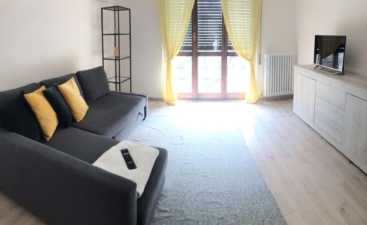 Mary House Apartment Sondrio Exterior photo