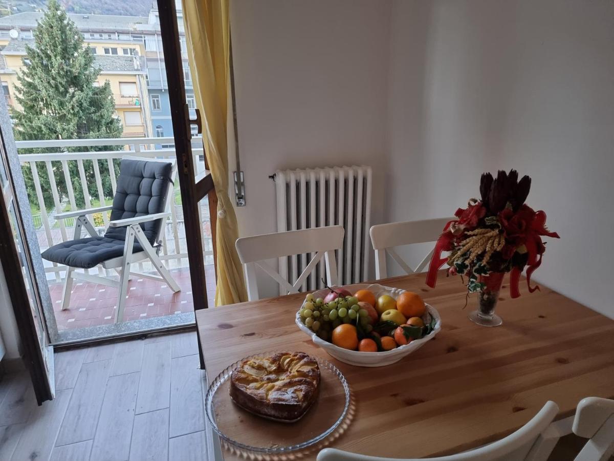 Mary House Apartment Sondrio Exterior photo