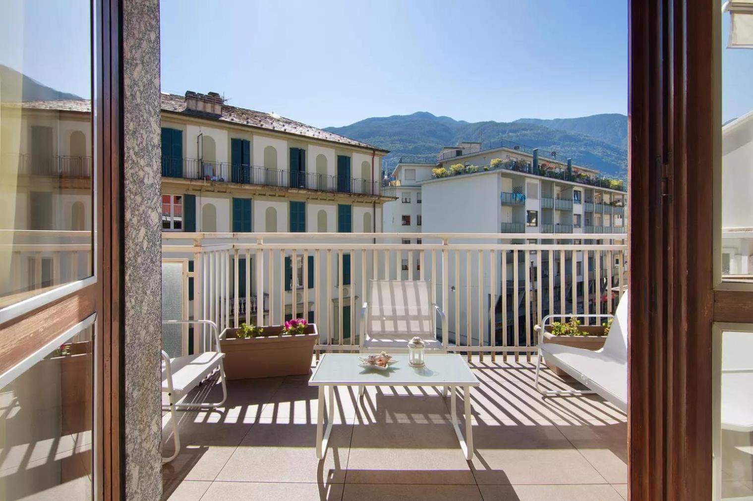 Mary House Apartment Sondrio Exterior photo